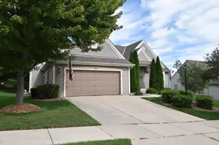 930 Dana Ln, Waukesha, WI 53189 - Photo 43