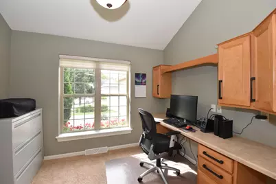 930  Dana Ln, Waukesha, WI 53189 - Photo 17
