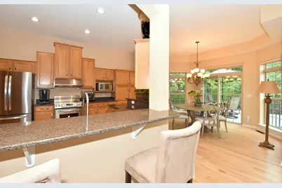 930  Dana Ln, Waukesha, WI 53189 - Photo 7