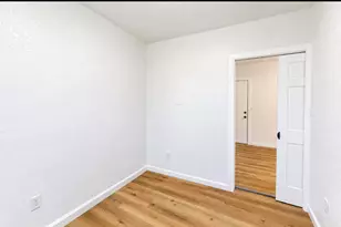 717 Hubbard St, Racine, WI 53402 - Photo 15