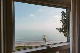 7000 N Beach Dr, Fox Point, WI 53217 - Photo 29
