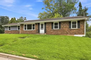 544 Sunset Vale, Twin Lakes, WI 53181 - Photo 3