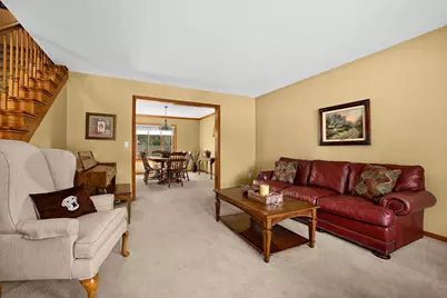 1942  Grand View Blvd, Onalaska, WI 54650 - Photo 5