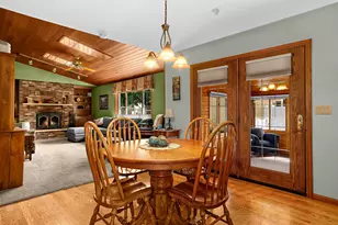 1942 Grand View Blvd, Onalaska, WI 54650 - Photo 11