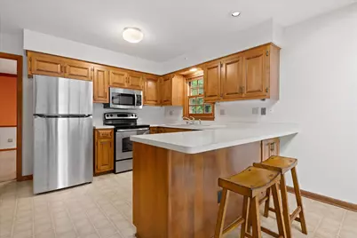 4080  Stonewood Ct, Brookfield, WI 53045 - Photo 13