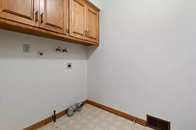 4080  Stonewood Ct, Brookfield, WI 53045 - Photo 27