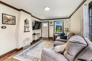 3775 S Rutland Ave, Saint Francis, WI 53235 - Photo 7