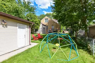 3209 N 81st St, Milwaukee, WI 53222 - Photo 17