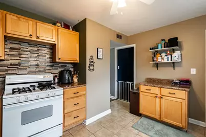 3355 N 83rd St, Milwaukee, WI 53222 - Photo 11