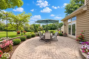 21135 Stratford Ct, Brookfield, WI 53045 - Photo 41