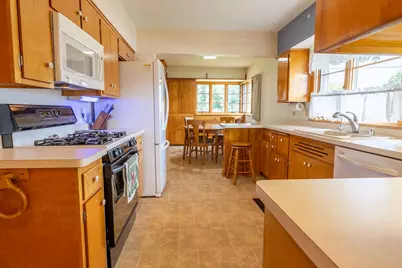 201  Gardner Ave, Burlington, WI 53105 - Photo 27