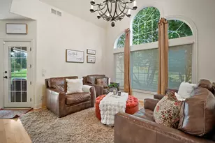 264 Steeple Point Circle, Delafield, WI 53018 - Photo 21