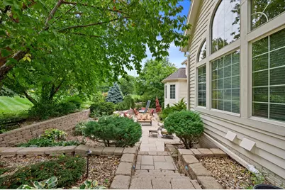 264  Steeple Point Cir, Delafield, WI 53018 - Photo 79