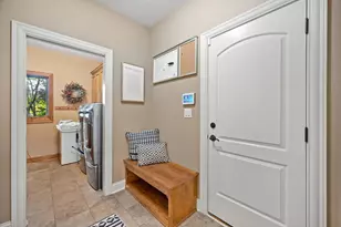 264 Steeple Point Circle, Delafield, WI 53018 - Photo 49
