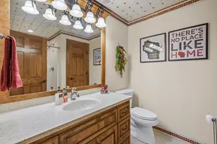 264 Steeple Point Circle, Delafield, WI 53018 - Photo 37