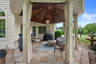 264 Steeple Point Circle, Delafield, WI 53018 - Photo 65