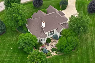 264 Steeple Point Circle, Delafield, WI 53018 - Photo 97