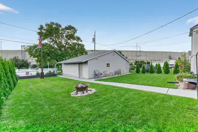 4237 S 4th St, Milwaukee, WI 53207 - Photo 7