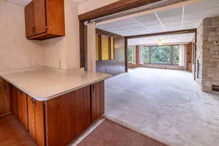N52W34241 Gietzen Dr, Oconomowoc, WI 53069 - Photo 25