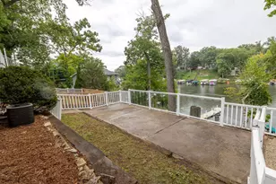 N52W34241 Gietzen Dr, Oconomowoc, WI 53069 - Photo 7