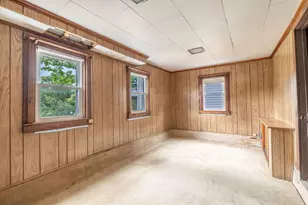 N52W34241 Gietzen Dr, Oconomowoc, WI 53069 - Photo 9