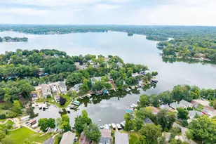 N52W34241 Gietzen Dr, Oconomowoc, WI 53069 - Photo 15