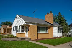 620 Melvin Ave, Racine, WI 53402 - Photo 1