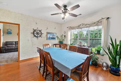 941  Autumn Ridge Ln #941, Hartford, WI 53027 - Photo 7