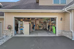 941 Autumn Ridge Ln, Hartford, WI 53027 - Photo 27