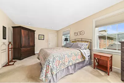 2504 N 90th St, Wauwatosa, WI 53226 - Photo 21