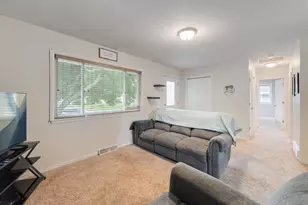 5732 66th St, Kenosha, WI 53142 - Photo 5