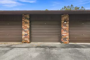 2440 W Good Hope Rd, Glendale, WI 53209 - Photo 21