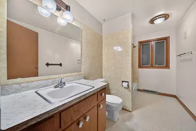 7011  Superior Ave, Sheboygan, WI 53044 - Photo 13