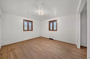 7011 Superior Ave, Sheboygan, WI 53044 - Photo 11