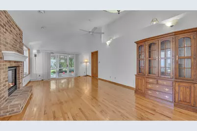 1645  Settlement Trl, Sheboygan, WI 53081 - Photo 5