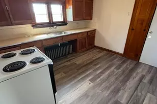 6221 W Thurston Ct, Milwaukee, WI 53218 - Photo 23