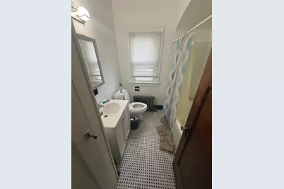 6221 W Thurston Ct #6221A/6221B, Milwaukee, WI 53218 - Photo 17