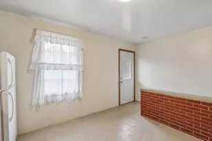 2606 Eisenhower Dr, Racine, WI 53405 - Photo 21