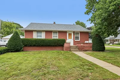 2606  Eisenhower Dr, Racine, WI 53405 - Photo 1