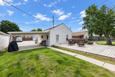 3045 N 84th St, Milwaukee, WI 53222 - Photo 3