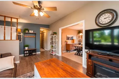 713  Eisenhower Ct, Twin Lakes, WI 53181 - Photo 5