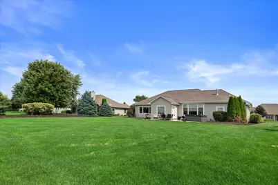 2200  Carlas Way, Racine, WI 53406 - Photo 5