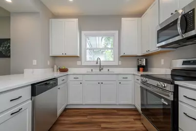 12744 W Fairmount Ave, Butler, WI 53007 - Photo 19