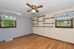1138 S 120th St, West Allis, WI 53214 - Photo 21