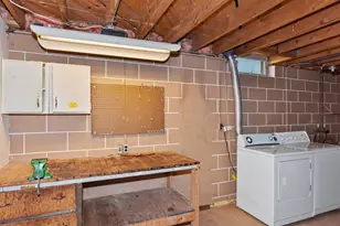 1138 S 120th St, West Allis, WI 53214 - Photo 33