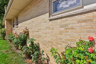 1138 S 120th St, West Allis, WI 53214 - Photo 35