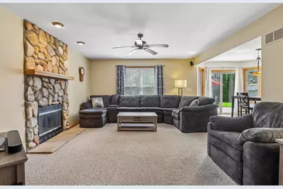 N164W21241  Dunbar Ct, Jackson, WI 53037 - Photo 13