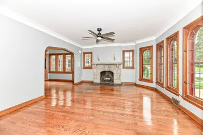 1642 S 52nd St, West Milwaukee, WI 53214 - Photo 11