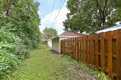 1642 S 52nd St, West Milwaukee, WI 53214 - Photo 35