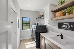 9401 W Huntington Dr, Mequon, WI 53097 - Photo 17
